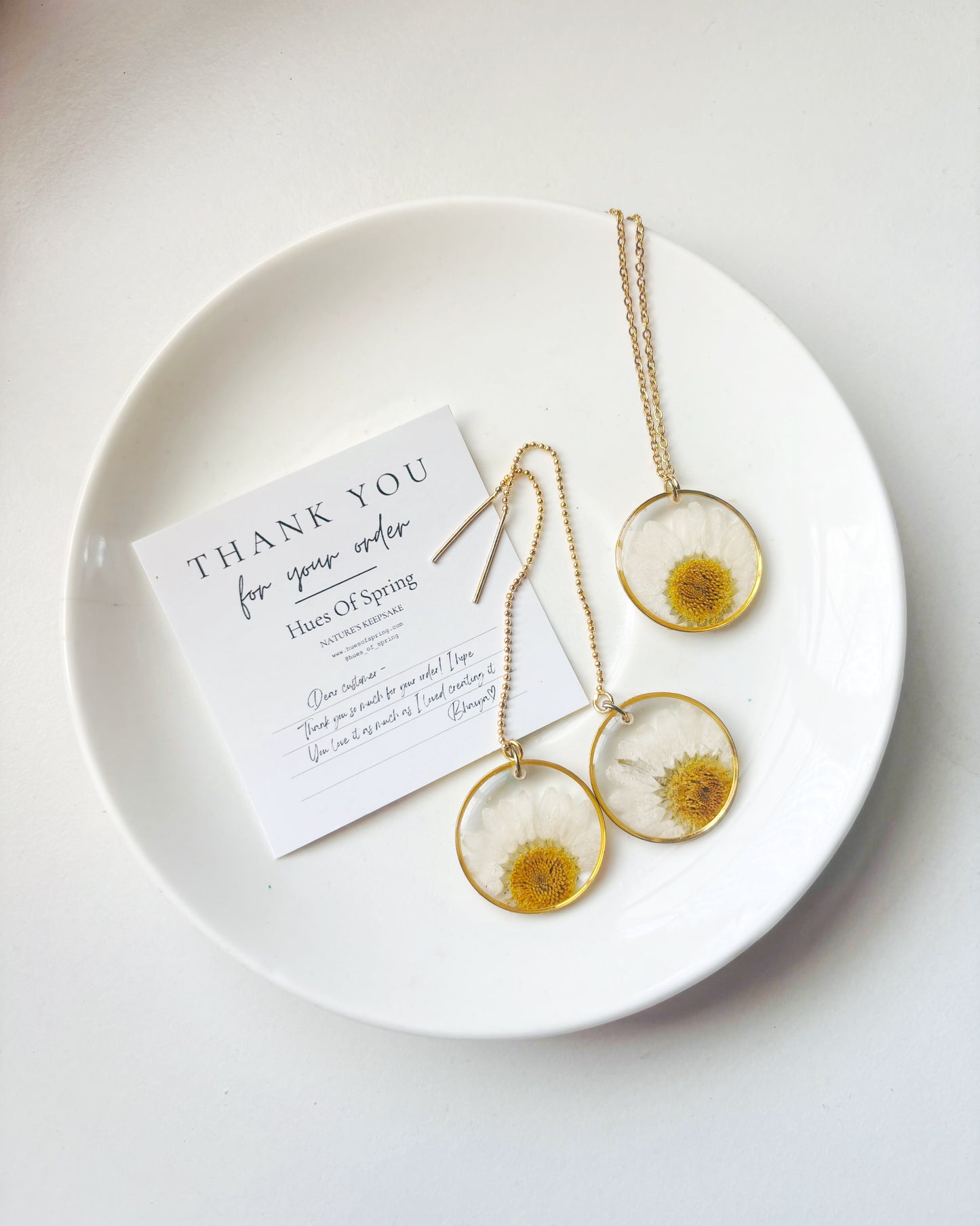 LAZY DAISY Earrings