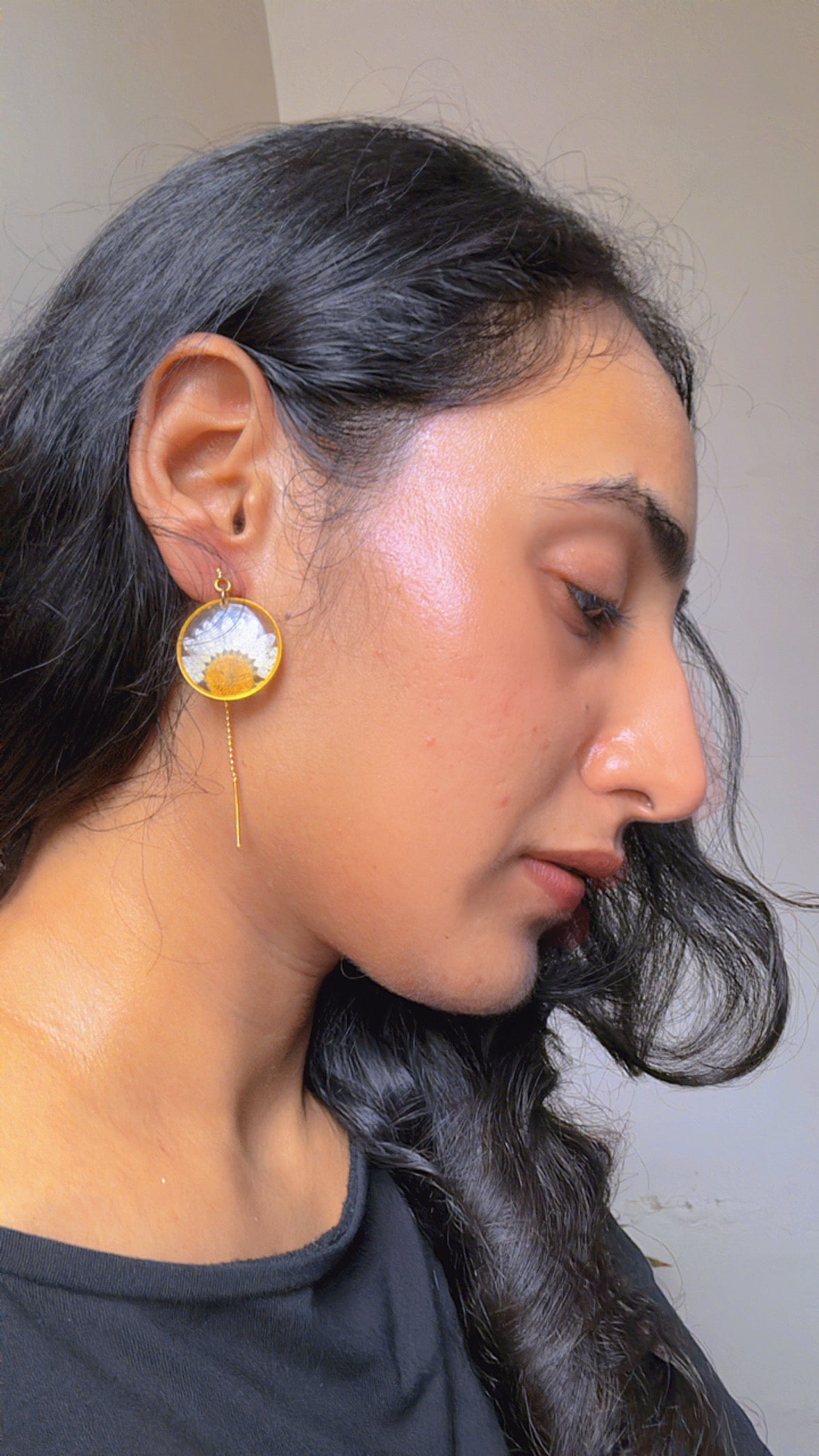 LAZY DAISY Earrings