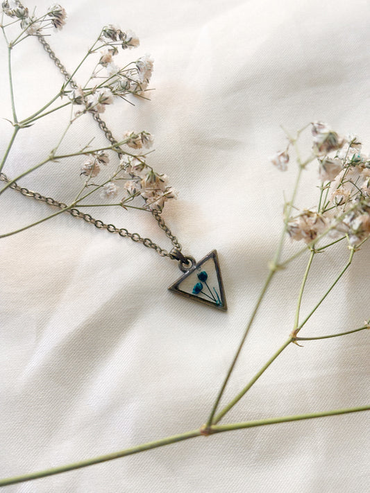 Vintage baby’s breath